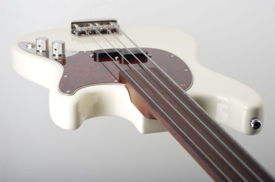 Pony "White Fretless" - Image 3